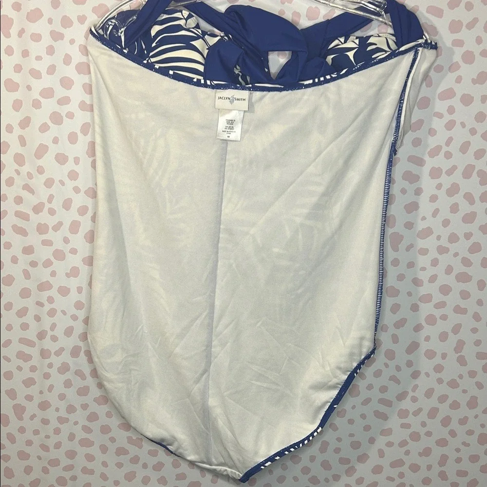 Jaclyn Smith Women's Blue and White Halter One-piece Bathing Suit Sz 18‎ Padded